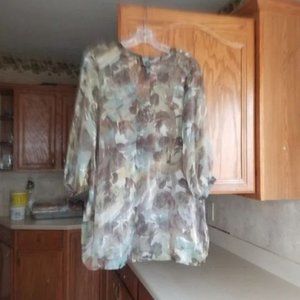 WOMENS BLOUSE SIZE 0X